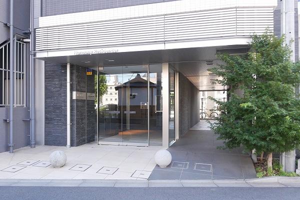エントランス　毎日通るエントランスはこのようになっています