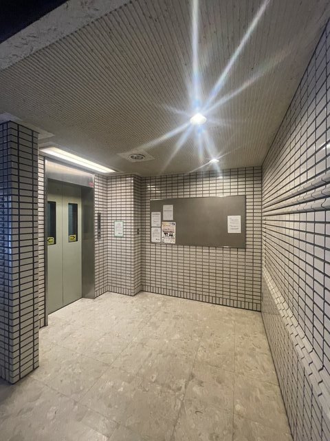 ロビー　落ち着いたロビーです