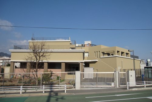小学校　夢野の丘小学校（小学校）まで531m