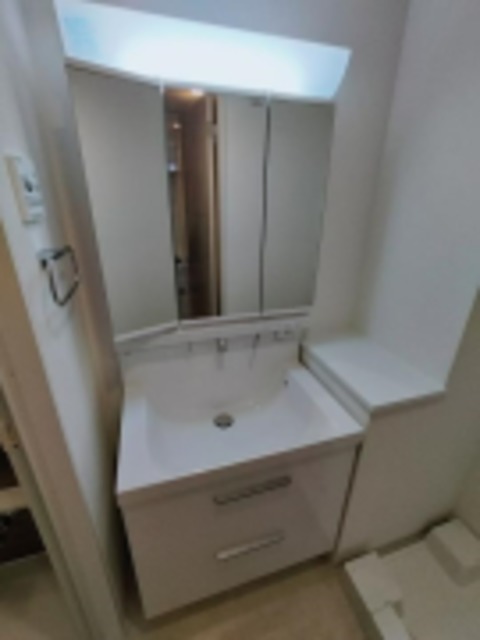 洗面設備　同建物施工写真参考