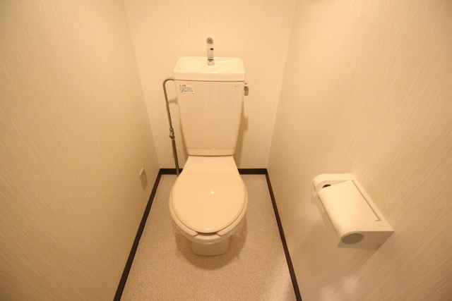 レジェンド西宮のトイレ写真