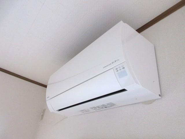 その他設備　エアコン3基（残置含む）