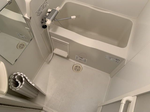 バス・シャワールーム　きれいなお風呂です