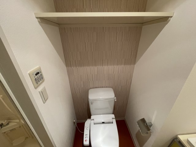 W.O.B.TSUKAMOTOのトイレ写真