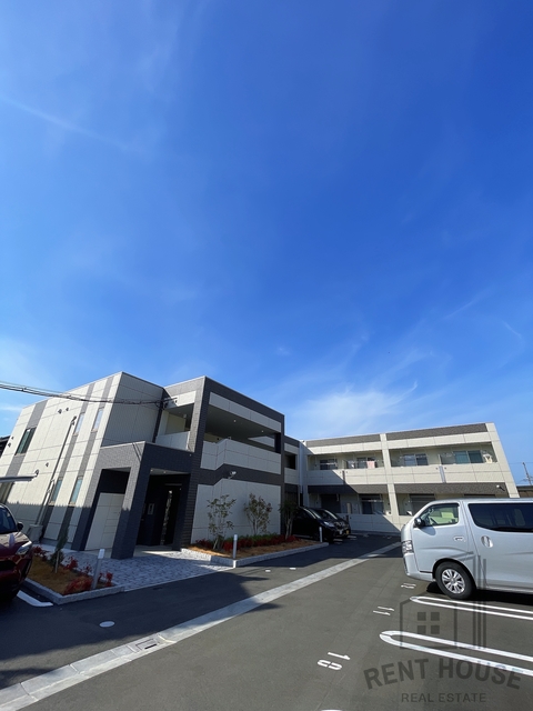 ＪＲ阪和線 和泉府中駅 徒歩9分 築4年