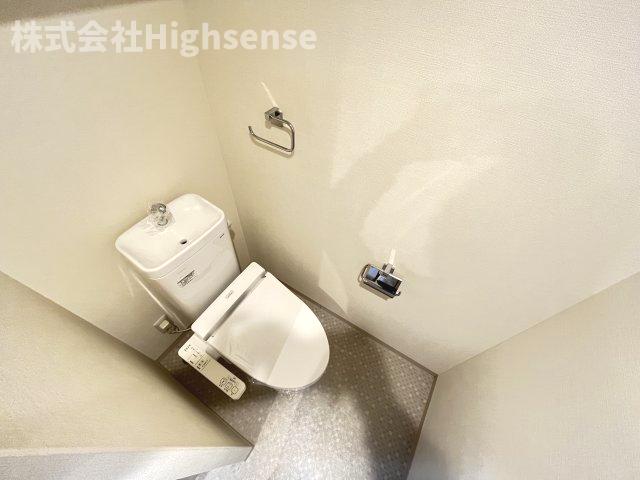 トイレ　落ち着いたトイレです