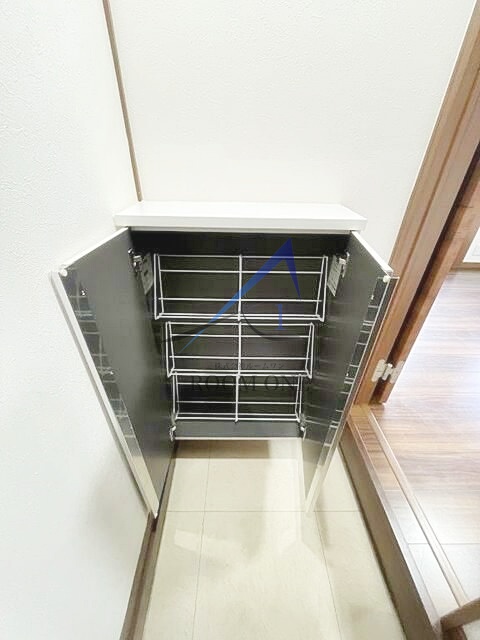 玄関　玄関です。