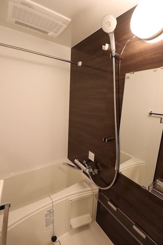 バス・シャワールーム　他の部屋の写真を参考にしています