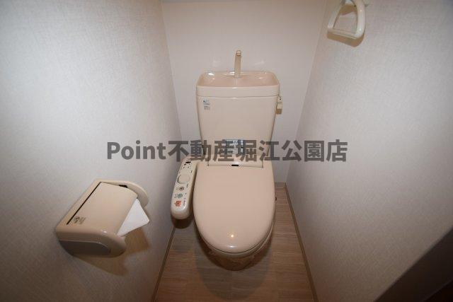 地下鉄中央線 堺筋本町駅 徒歩5分 11階建 築25年のトイレ写真