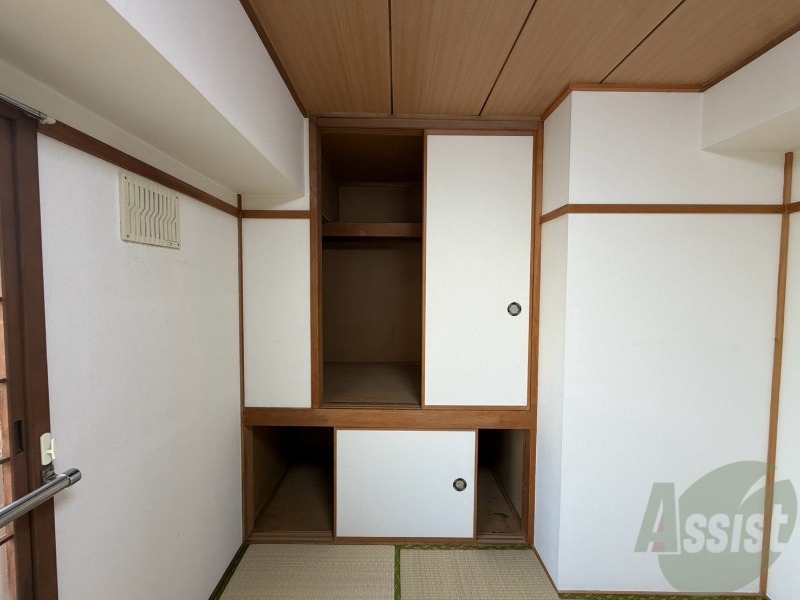 収納　収納もバッチリあるのでお部屋が片付きますよ！