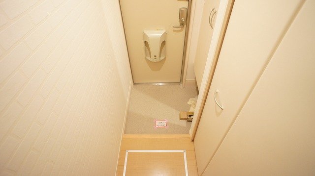 玄関　玄関