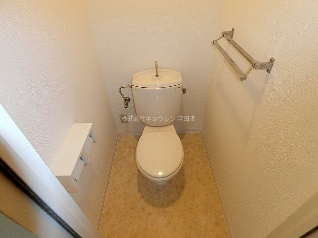 グリーンハイツ北川A棟のトイレ写真