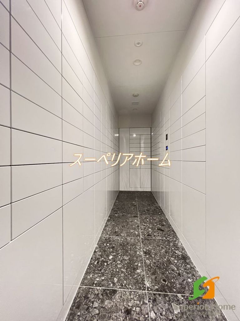 東京メトロ丸ノ内線 四谷三丁目駅 徒歩3分 5階建 築4年の外観写真