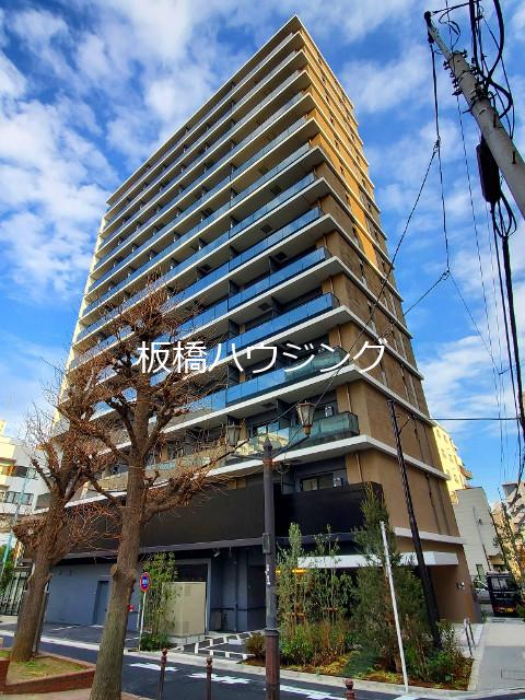ラティエラ板橋の外観写真