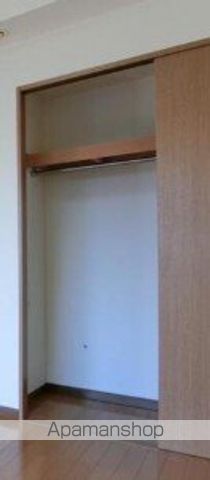 ベルカント相模大野の居間写真