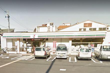 コンビニ　セブンイレブン守口南寺方東通6丁目店（コンビニ）まで300m