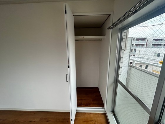 収納　※別号室の写真です。
