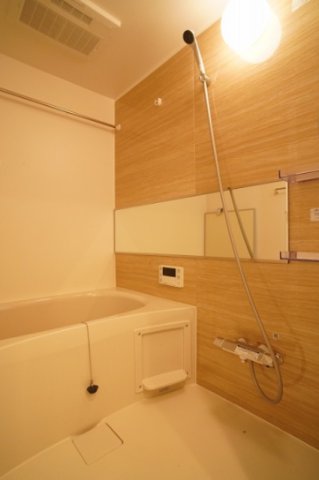 バス・シャワールーム　バス※別部屋参考写真
