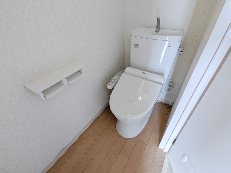 トイレ　図面と現状に相違がある場合には現状を優先
