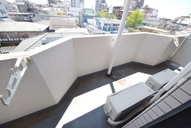 バルコニー　★空気の入れ替えを★