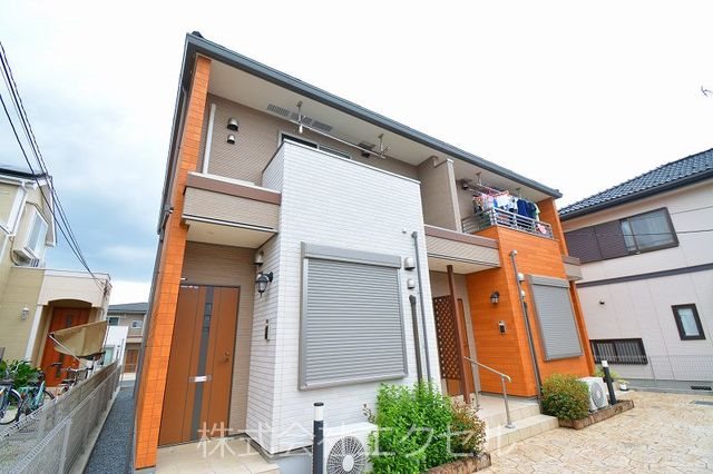 建物外観　更新料なし！南向きの建物です
