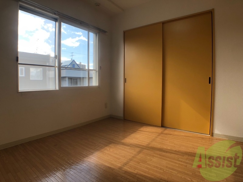 その他部屋・スペース　寝室です。二部屋をどう使うかはあなた次第です！