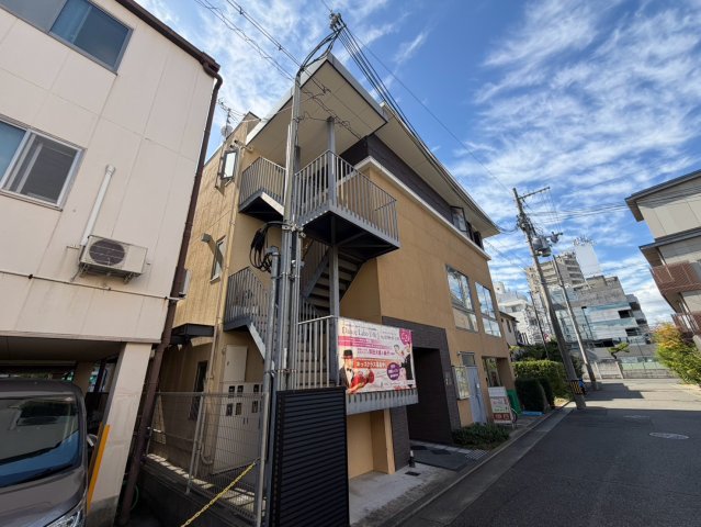 西宮北口ビルくすの木の外観写真