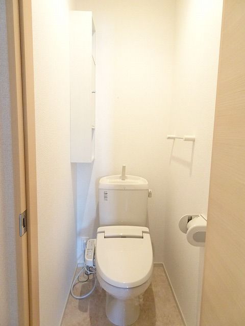 セレーノ草薙IIのトイレ写真