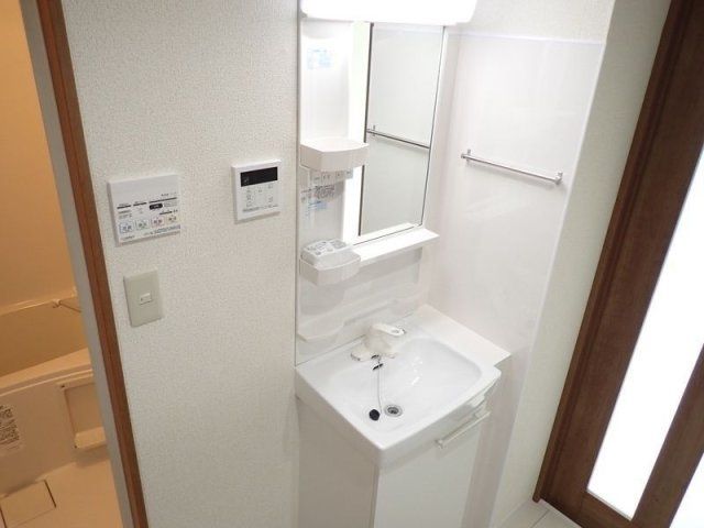 洗面設備　☆嬉しい独立洗面台☆