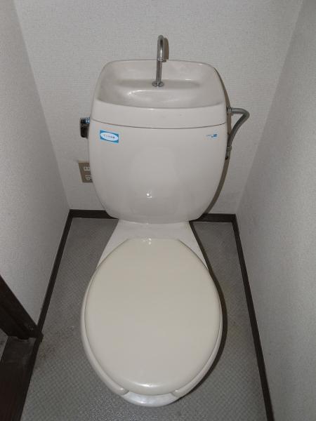 トイレ　トイレ