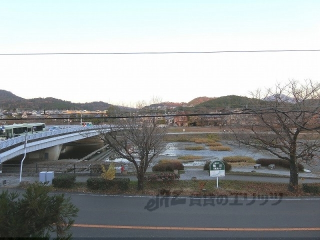 【京都市北区西賀茂柿ノ木町のマンションの眺望】