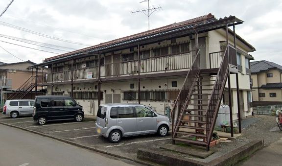 武蔵村山市岸のアパートの建物外観