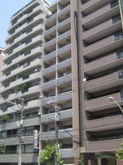 広島市中区寺町のマンションの建物外観