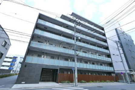 横浜市鶴見区鶴見中央のマンションの建物外観