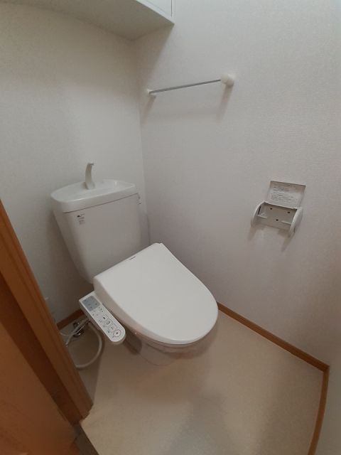 【ドルチェ　ローザIIのトイレ】