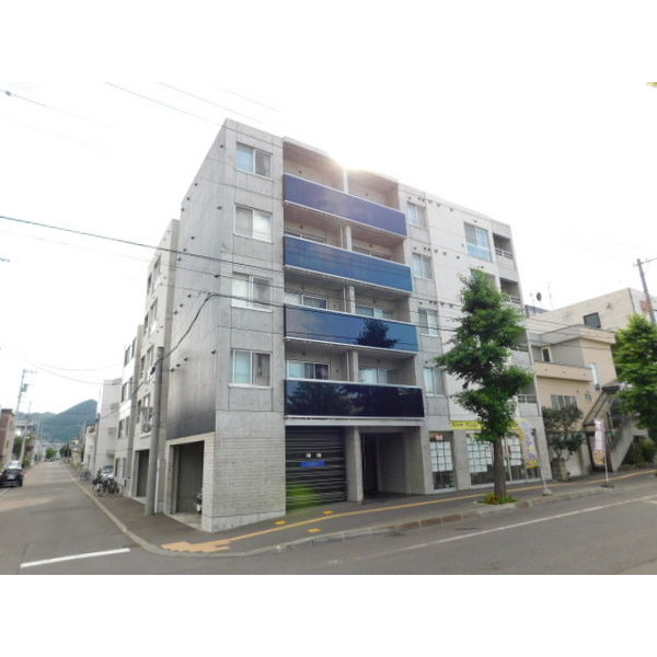 北海道札幌市西区二十四軒四条５（マンション）の賃貸物件の外観