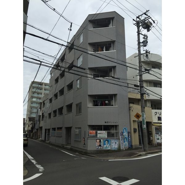 【鶴田マンションの建物外観】