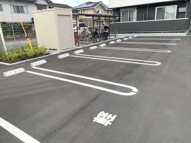 【D-residence沖野上の駐車場】