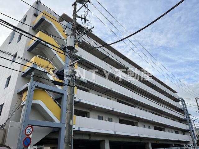 川崎市幸区古川町のマンションの建物外観