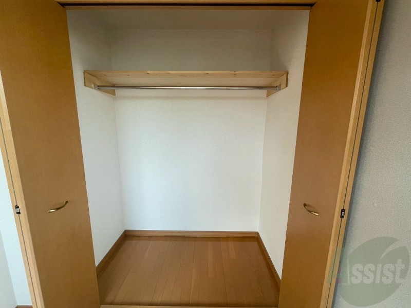 収納　洋室にはクローゼットがあるのですっきり片付きそうです。