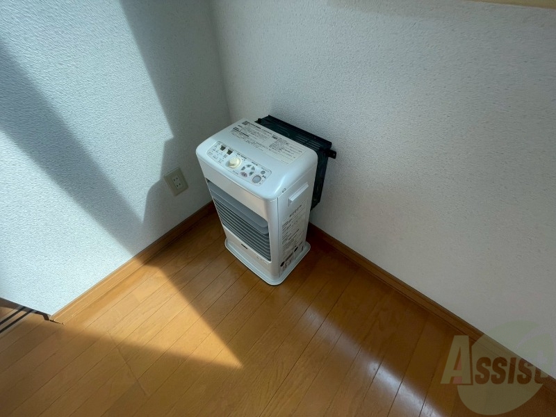 その他設備　灯油暖房が設置されているので冬場も快適です！