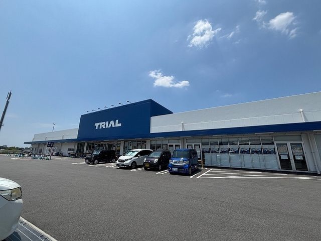 スーパー　トライアル益城台店（スーパー）まで400m