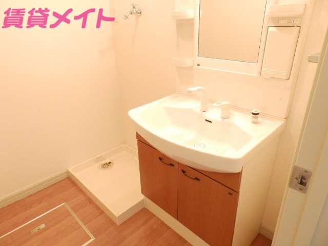 洗面設備　同物件別室画像