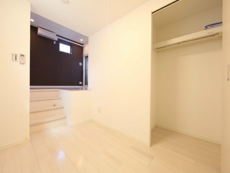 収納　クローゼット（収納充実してます）