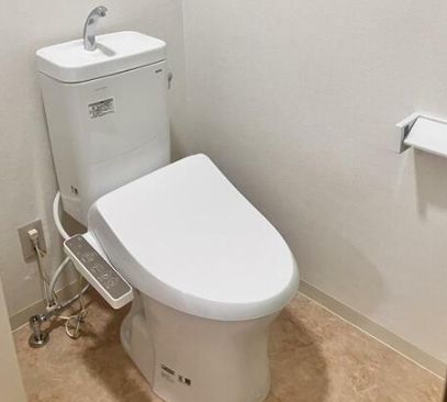 トイレ　トイレ(同一仕様写真)