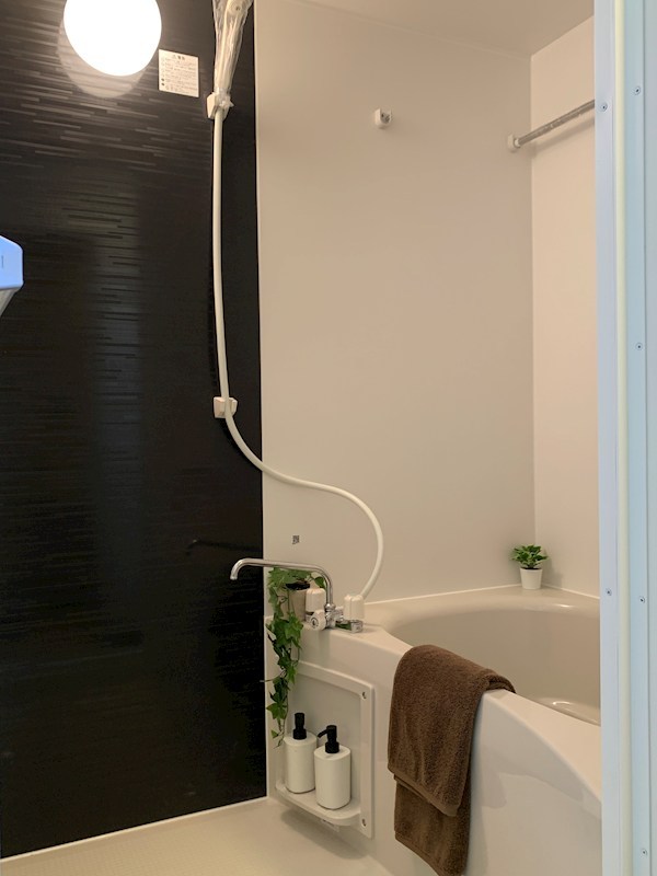 バス・シャワールーム　別部屋参考写真