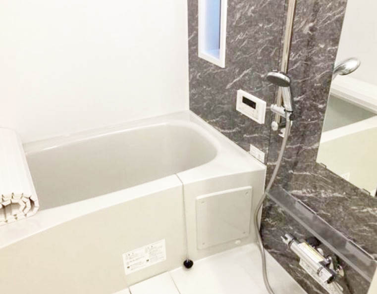 バス・シャワールーム　★ゆったり浸かれる浴槽★