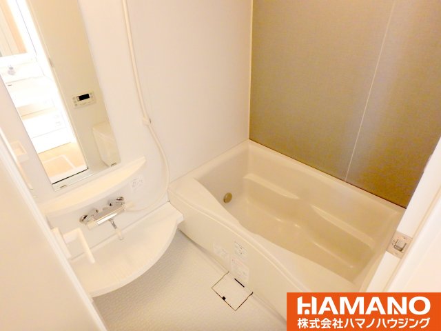 バス・シャワールーム　お風呂です