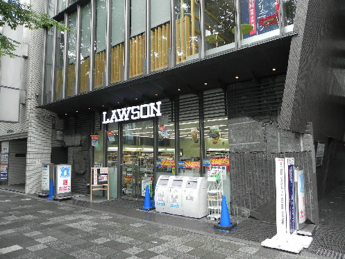 コンビニ　ローソン 御池笹屋町店（コンビニ）まで21m