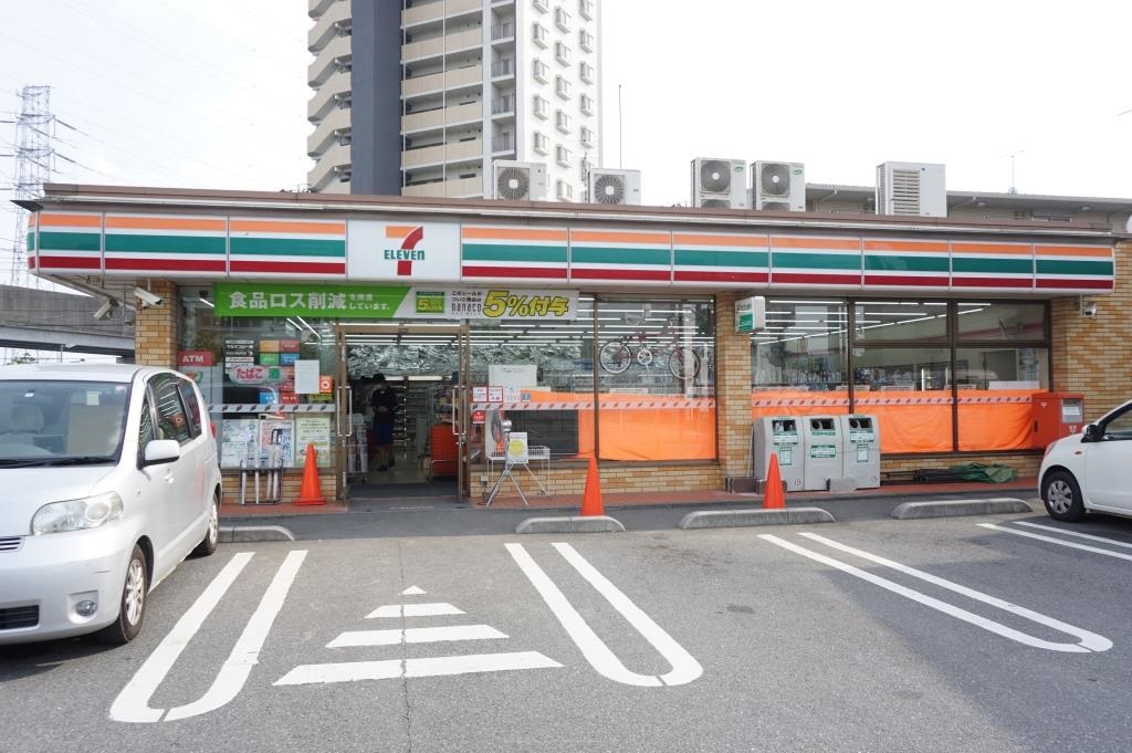 コンビニ　セブンイレブン 八潮垳店（コンビニ）まで612m